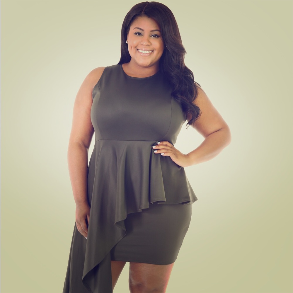 Short Sleeve Side Sash Dress!